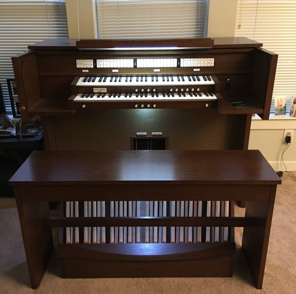 PreOwned Organs R.A. Daffer Church Organs